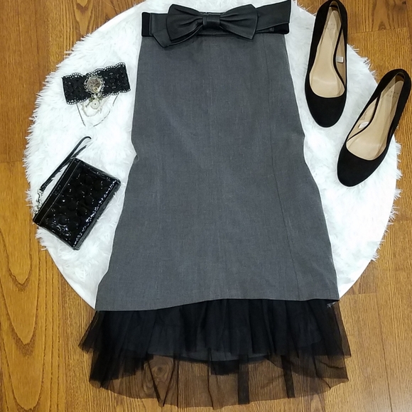 Fleurish Tulle Hem Skirt in Gray w/ Black Tulle - Picture 4 of 8